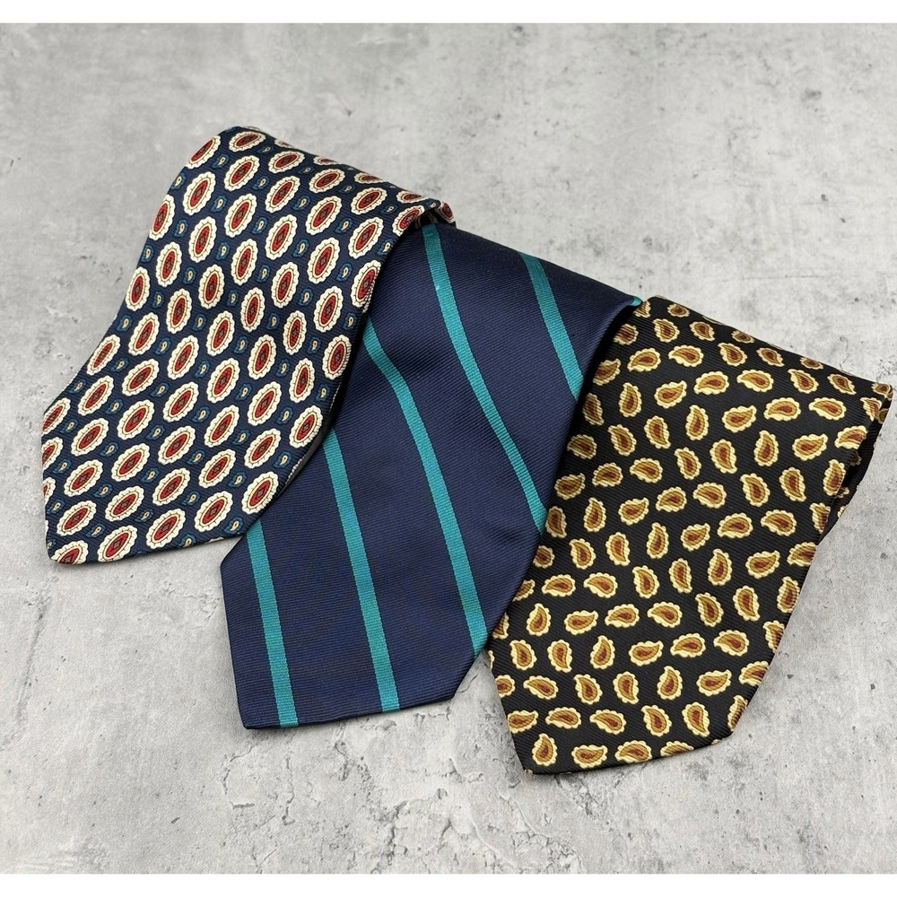 Lot of 3 Brooks Brothers Makers All Silk Neckties USA Paisley Stripe Classic